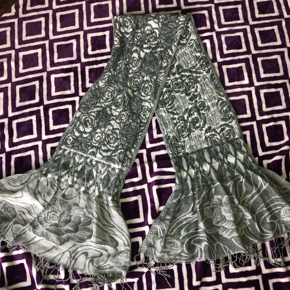 Scarf